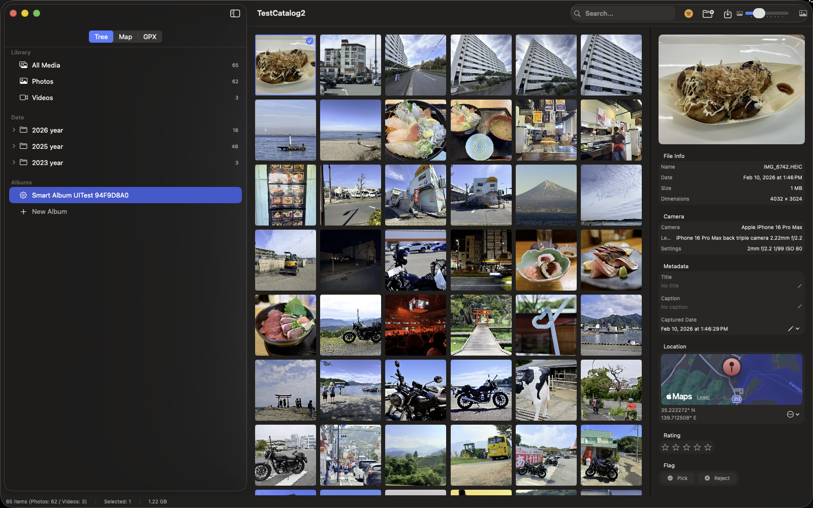 Album list and album contents